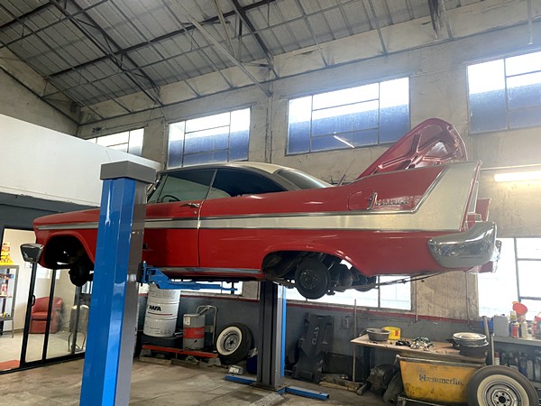 Voiture film christine john carpenter 9p